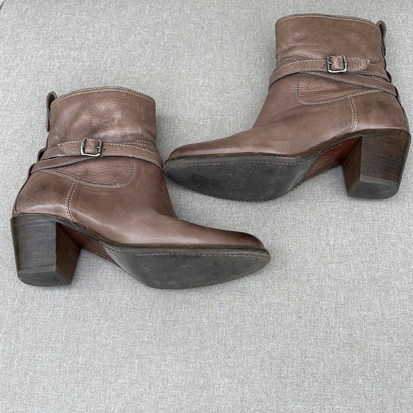 Frye brown western cowgirl ankle boots size 7.5 style B3476291 - Picture 7 of 14